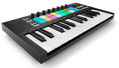 Купить NOVATION Launchkey 25 MK3 по выгодной цене в Самаре