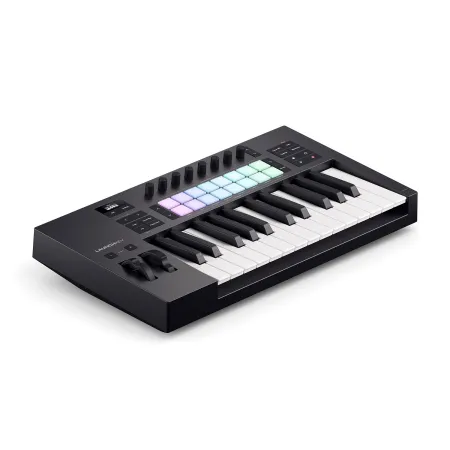 Купить NOVATION Launchkey 25 MK4 по выгодной цене в Самаре