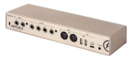 Купить Arturia MiniFuse 4 Champagne по выгодной цене в Самаре