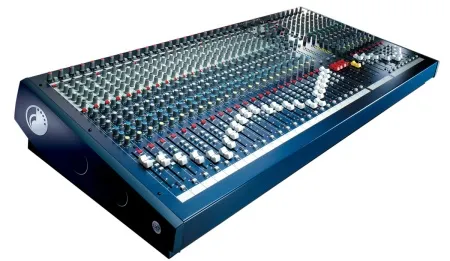 SOUNDCRAFT LX7ii-24 SOUNDCRAFT LX7ii-24