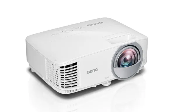 BenQ MX825STH