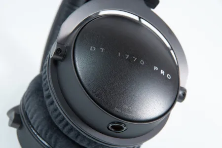 Купить BEYERDYNAMIC DT 1770 PRO по выгодной цене в Самаре