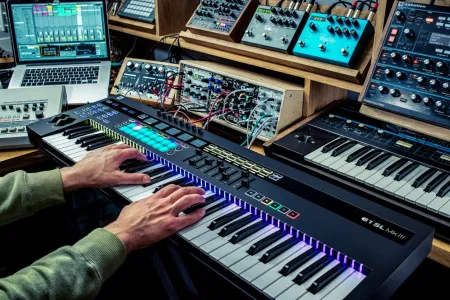 Купить Novation 61 SL MK III по выгодной цене в Самаре