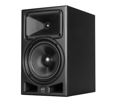 RCF Ayra PRO 8 RCF Ayra PRO 8