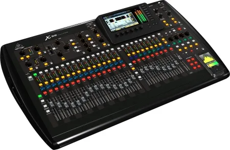 BEHRINGER X32